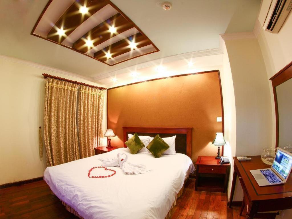 Atrium Khách sạn