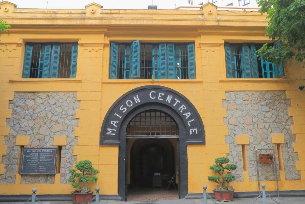 Atrium Hà Nội